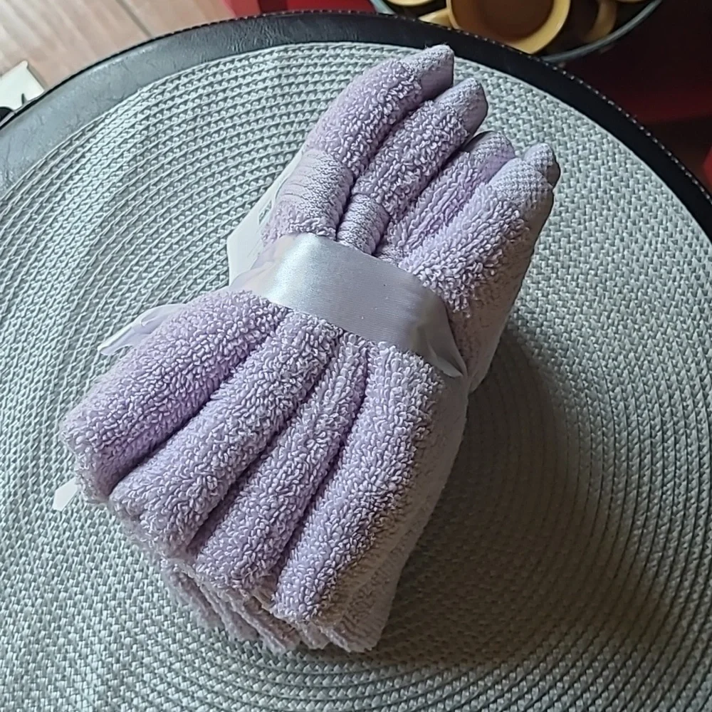Nicole Miller Washcloth Set